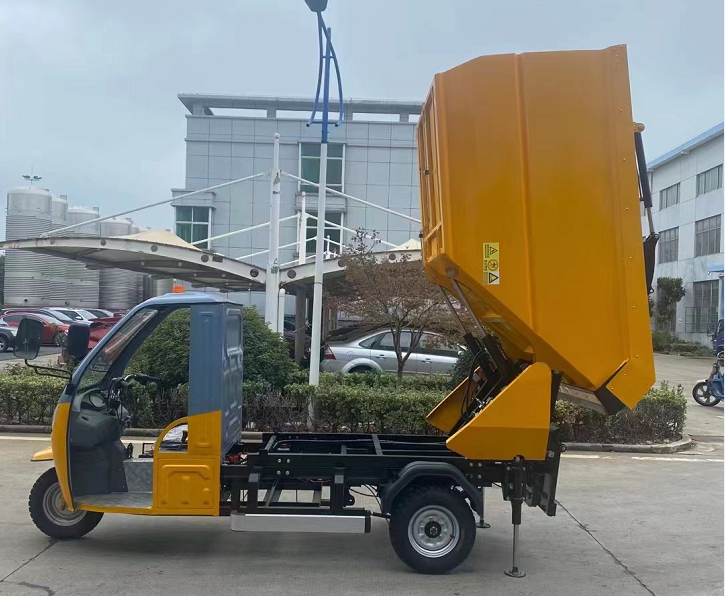 午夜影院网站三輪後上桶清運車