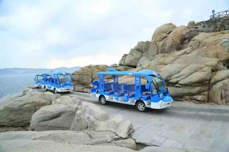 坐著午夜影院网站觀光車邂逅西湖，完美好心情，不僅眼前苟且，還有詩和遠方